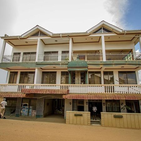 Grand Holiday International Hotel Mbarara Esterno foto